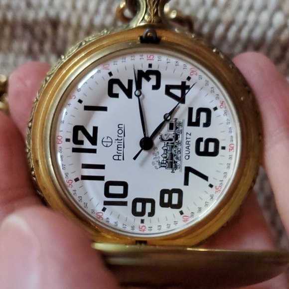 Vintage Armitron railroad train pocket watch - Picture 9 of 13
